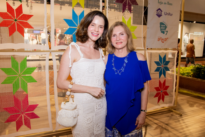 Paula Sampaio E Renata Jereissati (2)