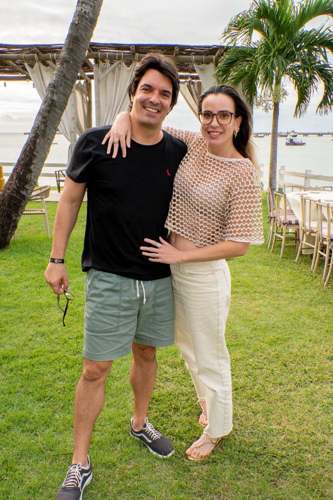 Paulo Borges E Bruna Delfino (1)