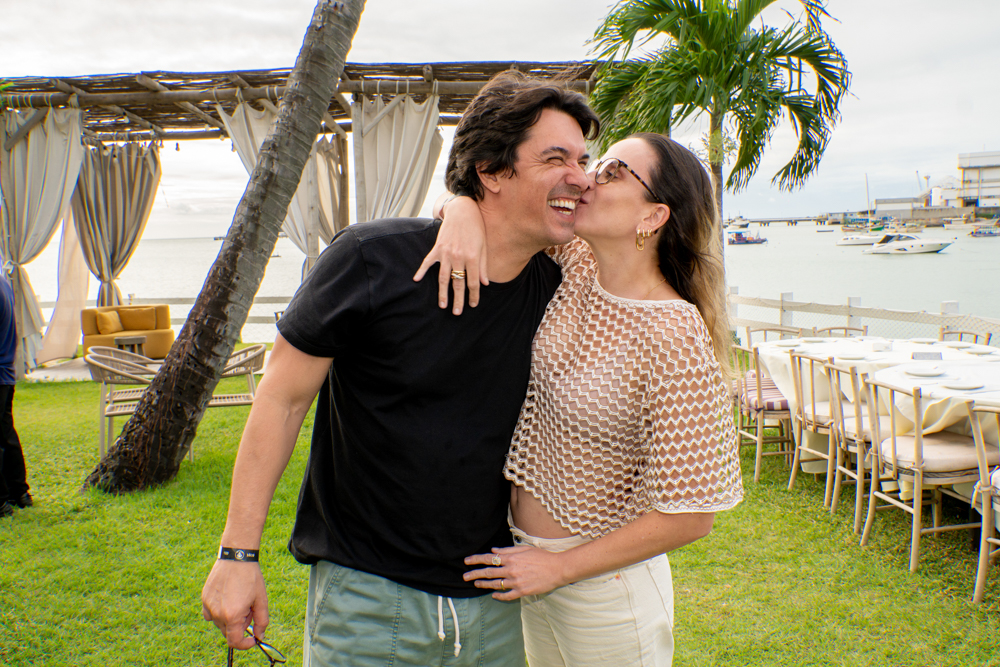 Paulo Borges E Bruna Delfino (2)