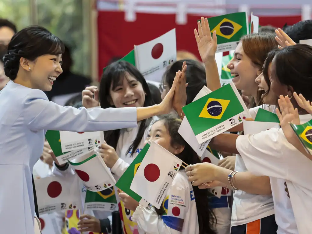 Princesa japonesa inicia visita oficial ao Brasil em comemoração aos 130 anos de relações diplomáticas