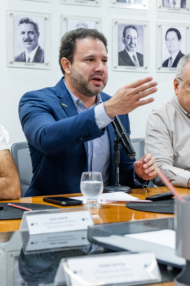 Reunião De Diretoria Cdl Com Léo Couto (4)