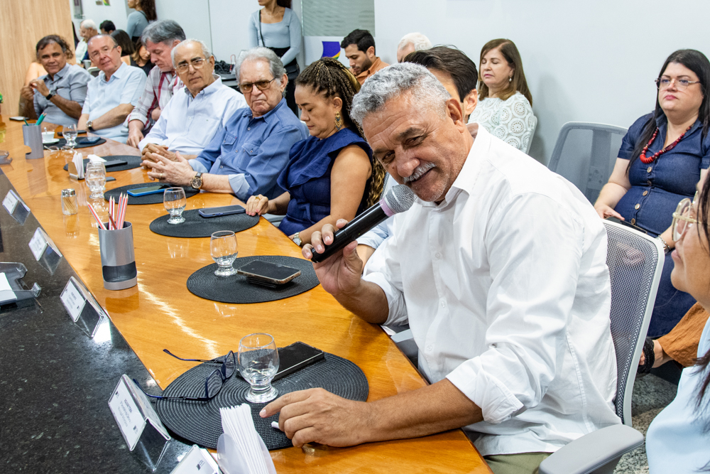 Reunião De Diretoria Cdl Com Léo Couto (9)