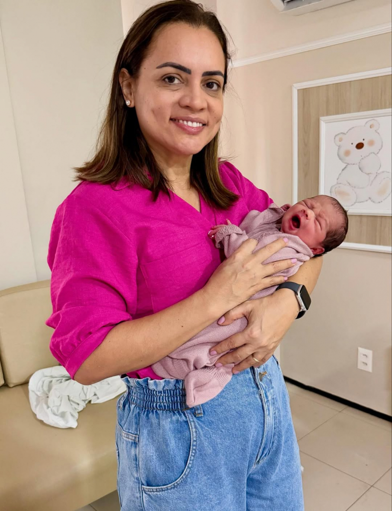 Roberta Vieira E Maria Fernanda