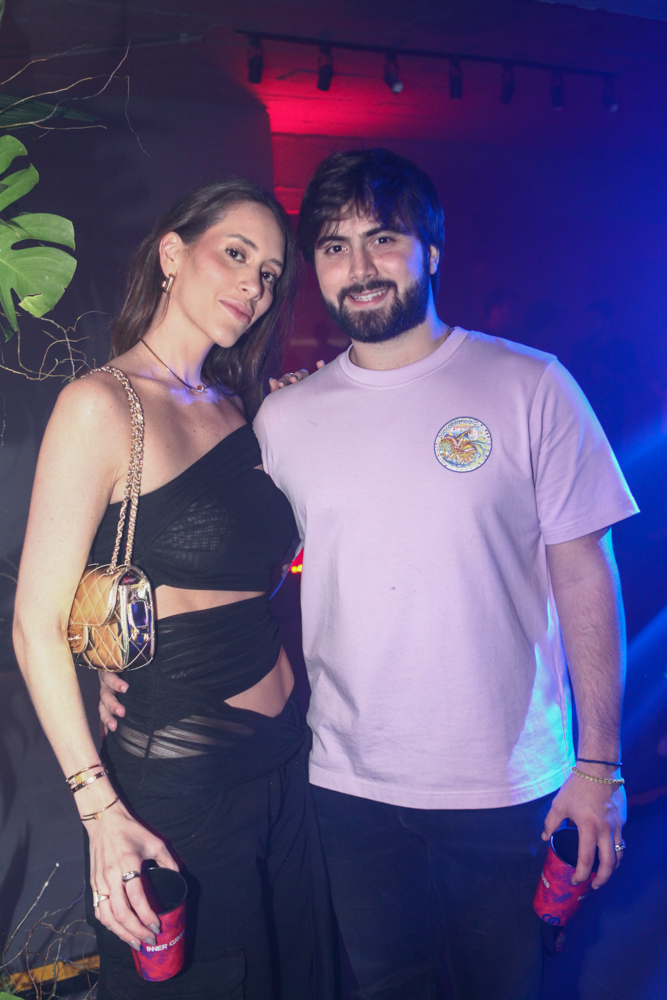 Victoria Arraes E Dudu Brigido