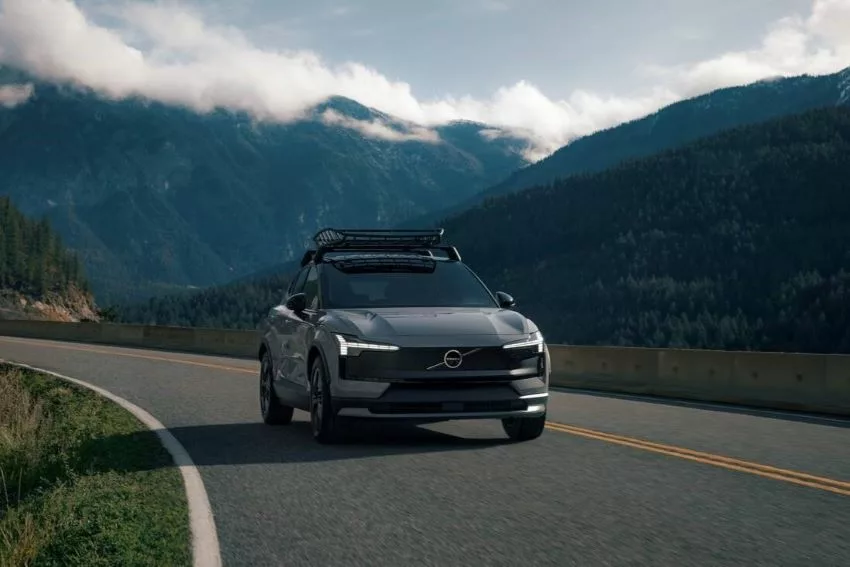 Novo Volvo EX30 Cross Country chega em setembro por …