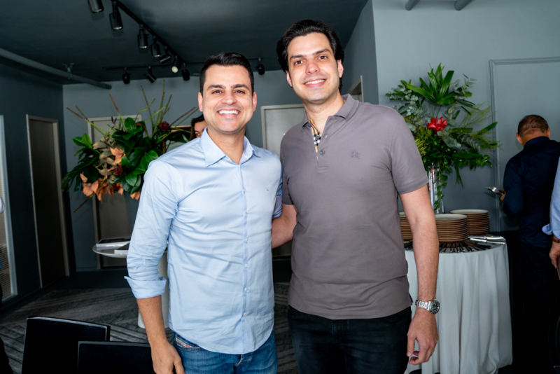 Turismo estratégico - Almoço no Iate Clube de Fortaleza reúne o ministro Celso Sabino e o secretário estadual Eduardo Bismarck