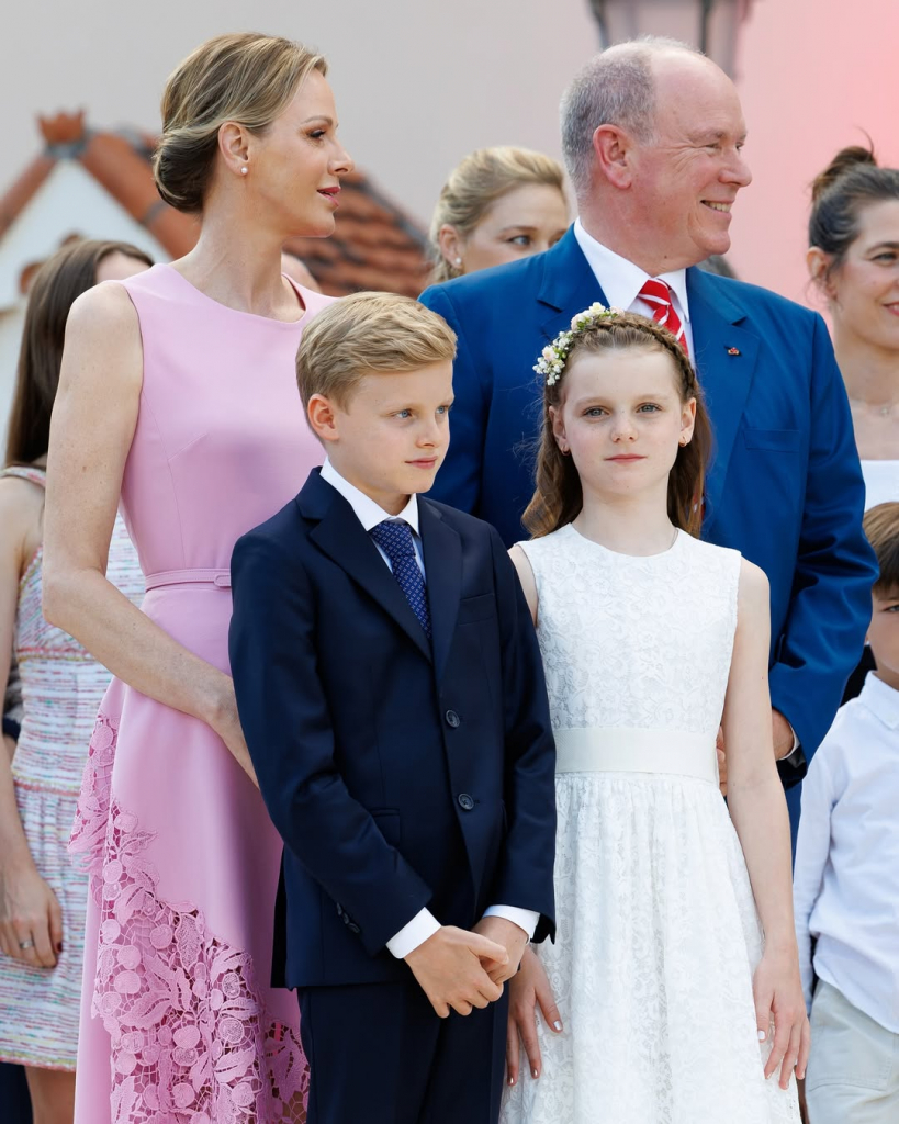 🇲🇨 20 Ans De RÈgne 🇲🇨ce Samedi 19 Juillet, Ll.aa.ss. Le Prince Albert Ii Et La Princesse Cha (1)