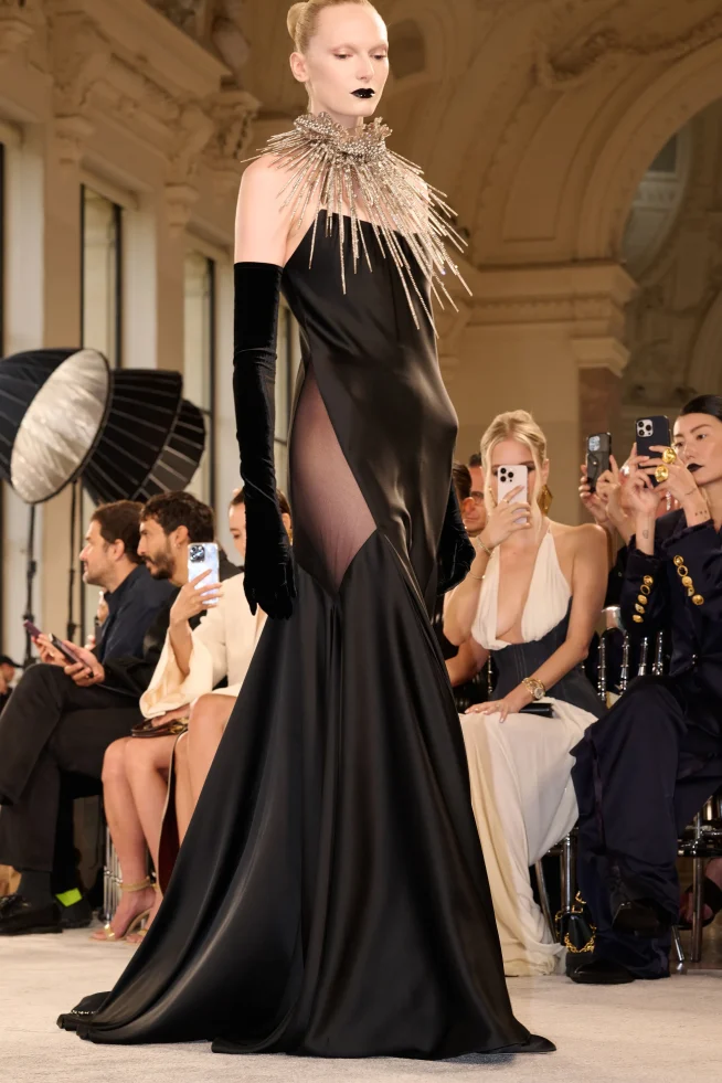 00030 Schiaparelli Fall 2025 Couture Credit Brand 654x981