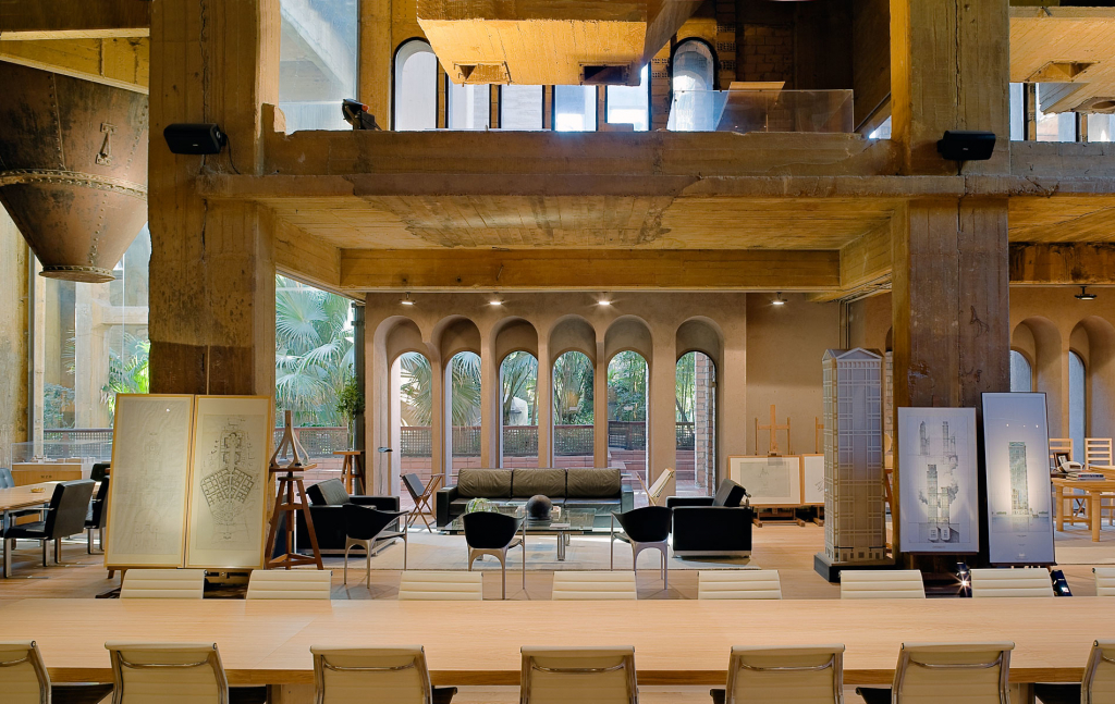 14216415047 9465f1e03d K