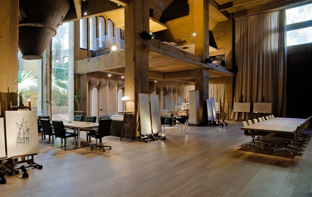 14402872405 13924da729 K