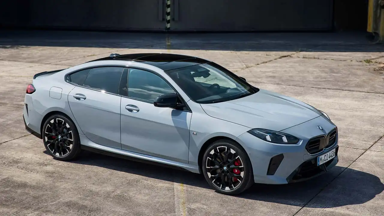 BMW lança Série 2 Gran Coupé com novo visual
