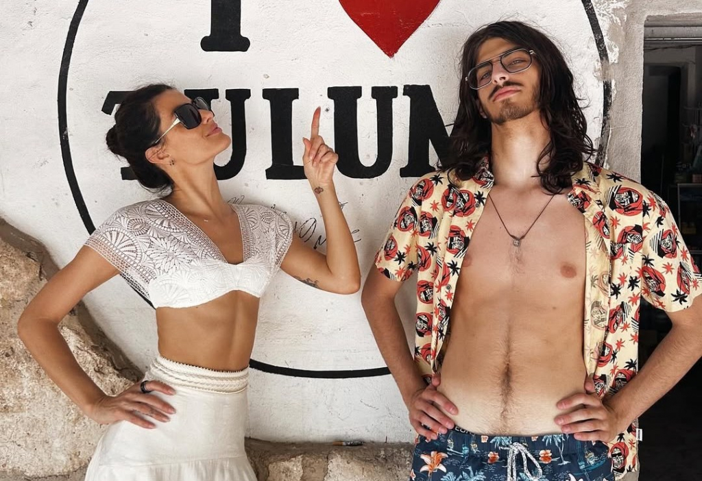 515813609 18511511584029363 8611559897357582985 Na