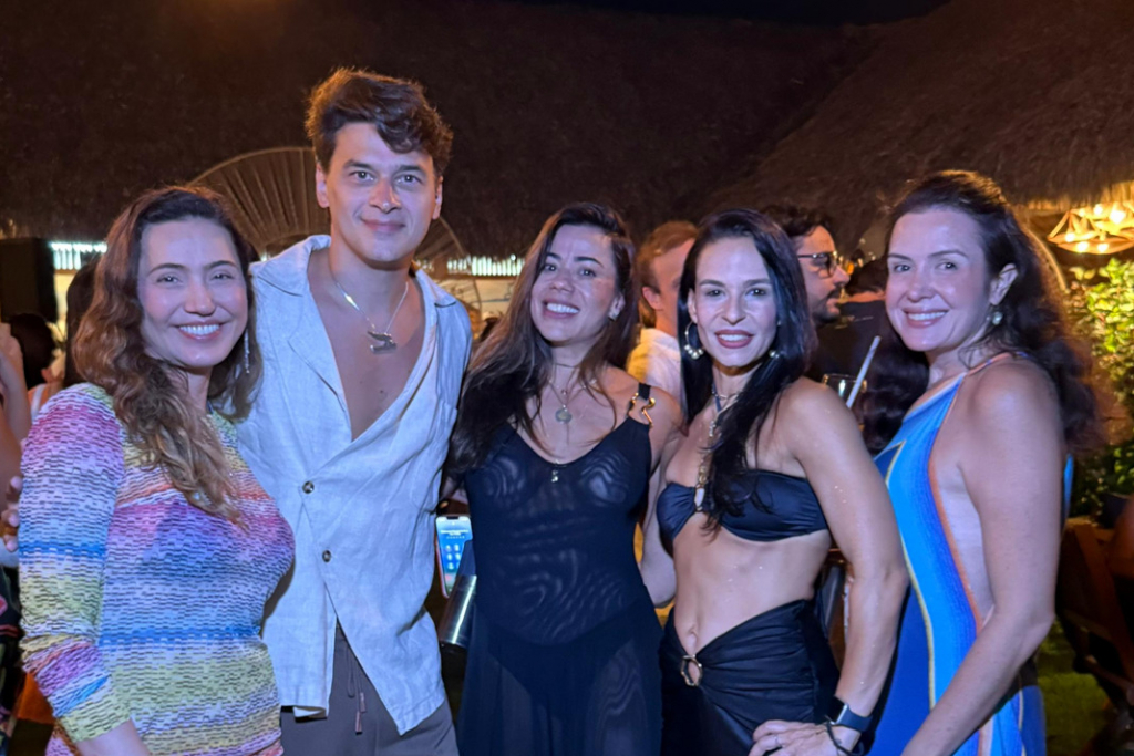 Andrea Aquino, Pablo Guterres; Germana Rabello, Lorna Arruda, Marina Baquit