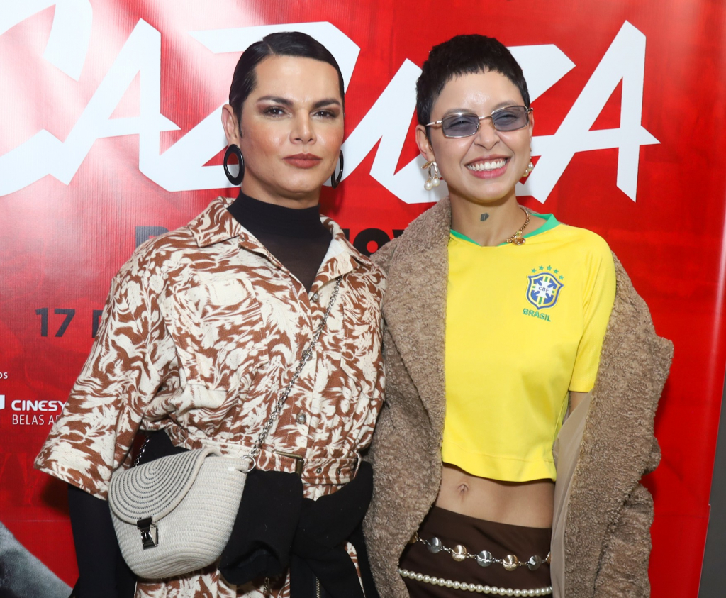 Assucena E Kell Smith