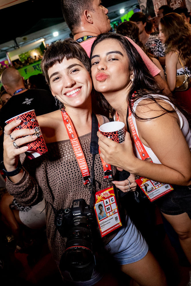 Beatriz Boblitz E Cris Barbosa