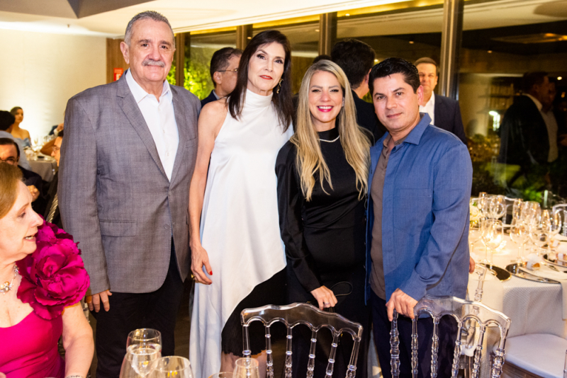 30 anos - Germano e Carol Belchior comemoram bodas de pérola no Gran Marquise