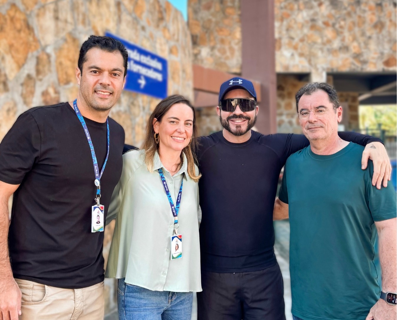 Padre Fábio de Melo visita Beach Park e se aventura nas atrações do parque aquático Padre Fábio de Melo visita Beach Park e se aventura nas atrações do parque aquático