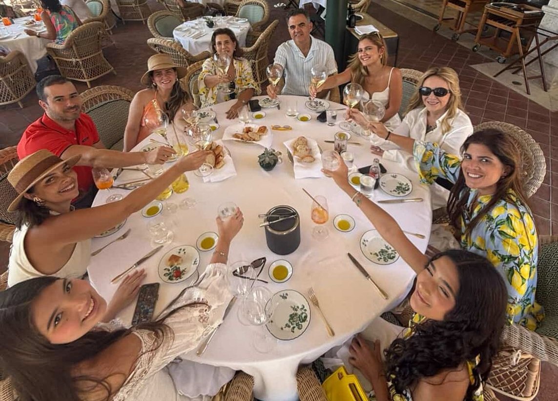 Graça Dias Branco comemora aniversário em Taormina, na Sicília, ao lado da família