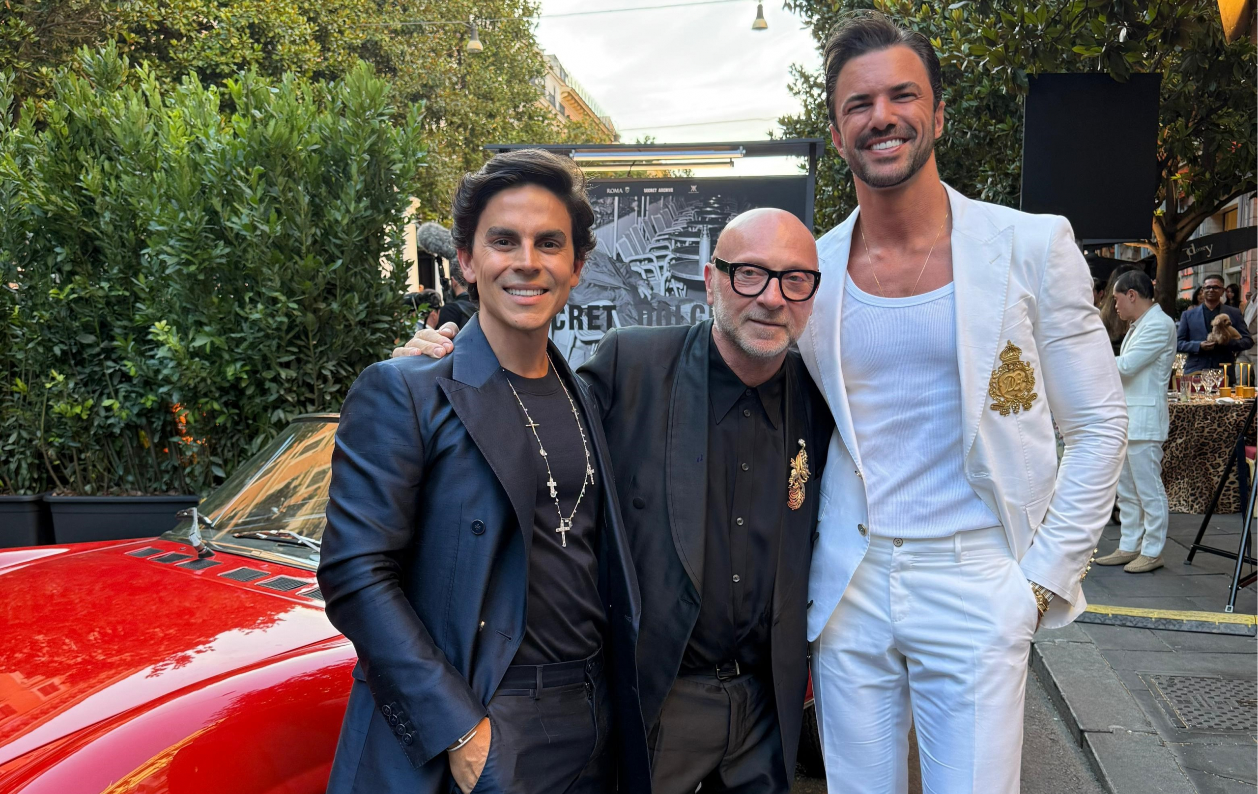 Marcelo Antunes e Ana Eliza Setúbal circulam pela semana de Alta Moda da Dolce&Gabbana Marcelo Antunes e Ana Eliza Setúbal circulam pela semana de Alta Moda da Dolce&Gabbana