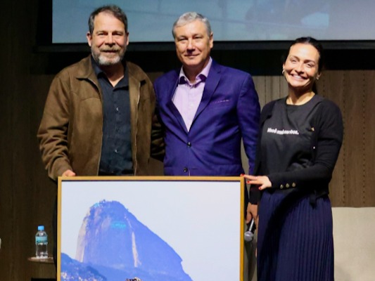 Turismo estratégico - ESG, IA e tax free pautam a 7ª edição do Rio de Negócios