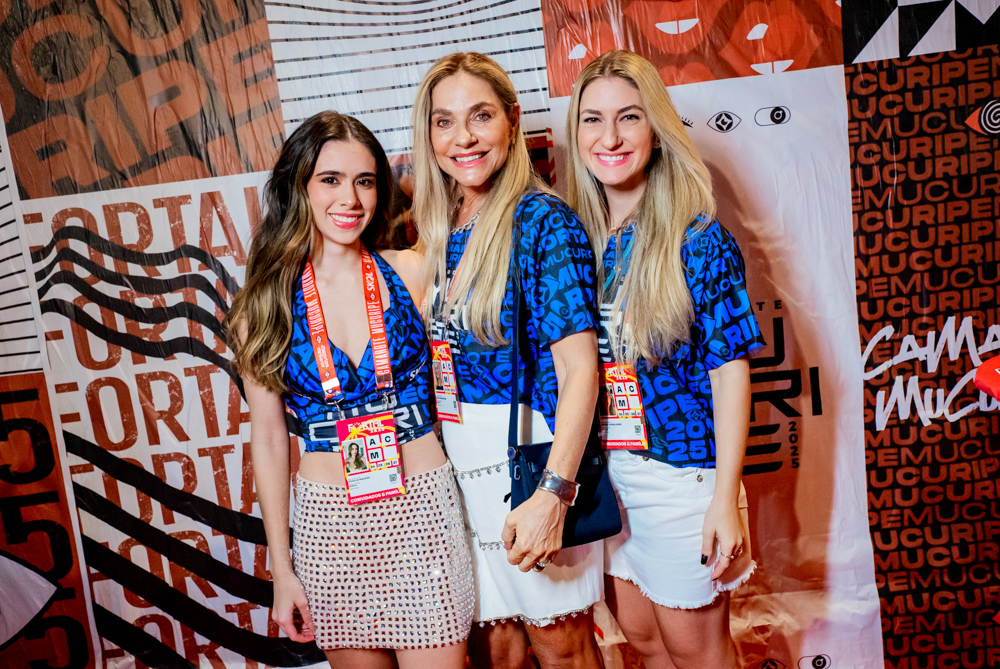Cecília Macêdo, Célia Magalhães E Bruna Magalhães