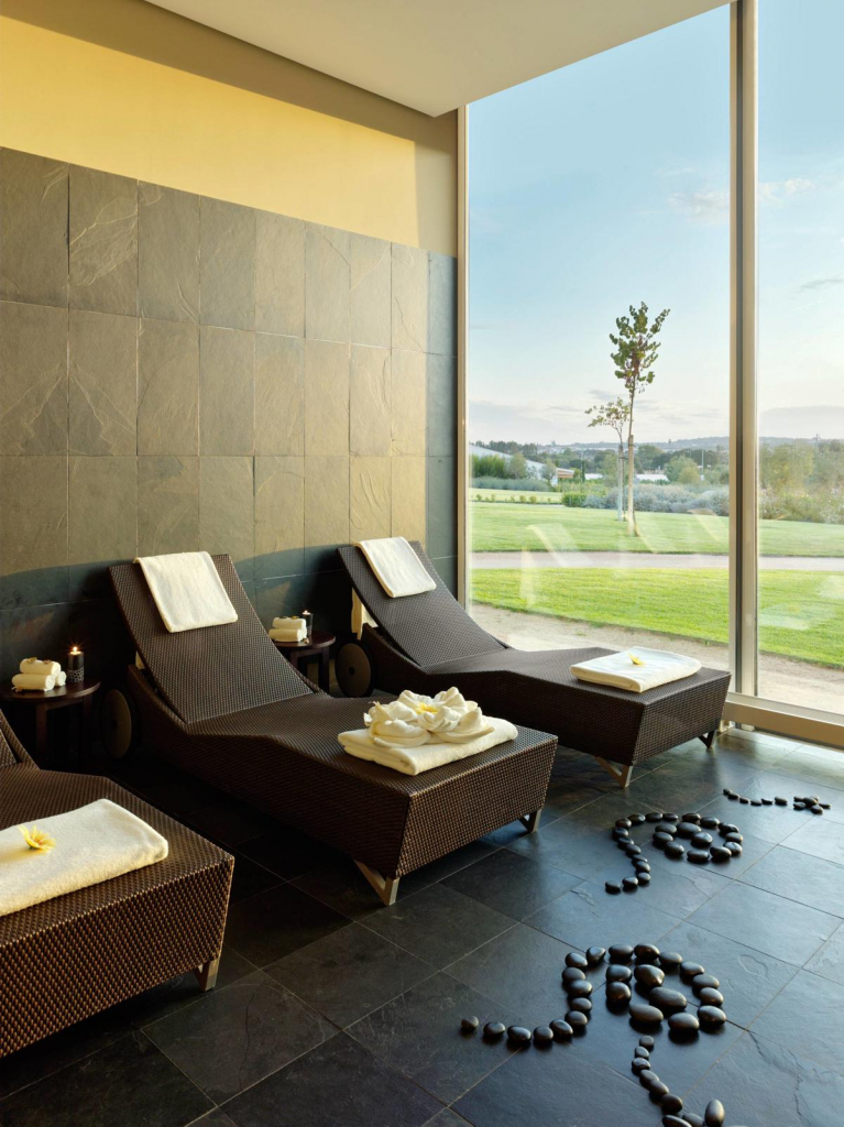 Convento Do Espinheiro Historic Hotel & Spa Sala Relaxamento Do Spa Crédito Divulgação