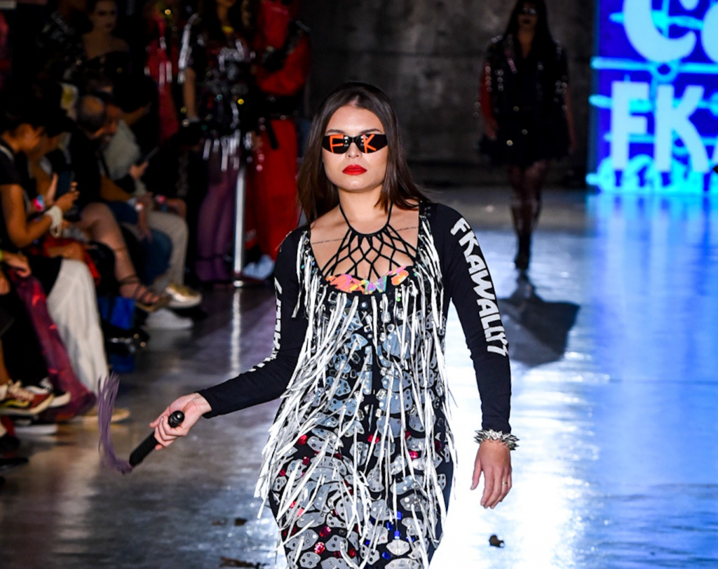 Desfile Fkawallyspunkcouture 6547