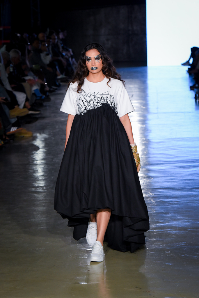 Desfile Lucas Caslú 4191