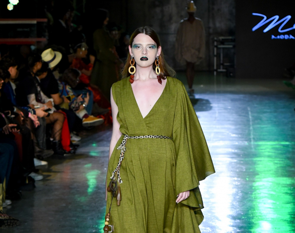 Desfile Mônica Anjos (5)