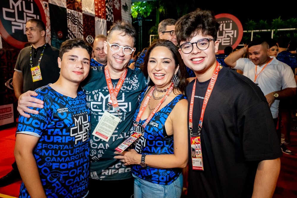 Deusmar Neto, André Camurça, Marcella Camurça E Enzo Temotéo