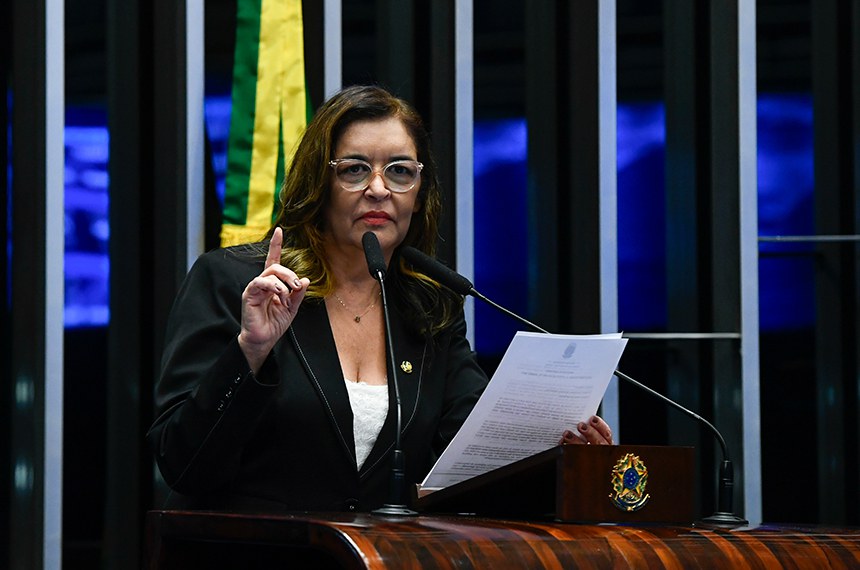 Senado avalia obrigatoriedade de aviso sobre risco de câncer em alimentos ultraprocessados
