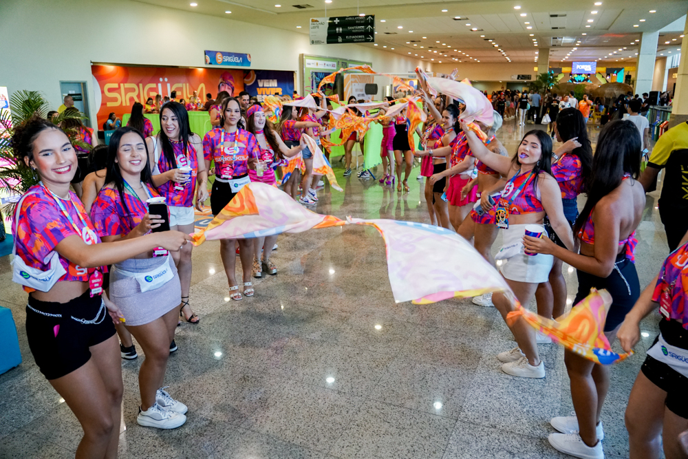 Entrega De Abadás Fortal 2k25 (2)