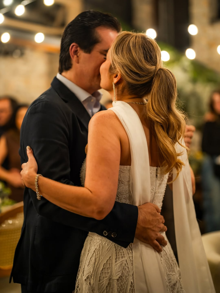 Flávio Meneses E Talynie Mihaliuc