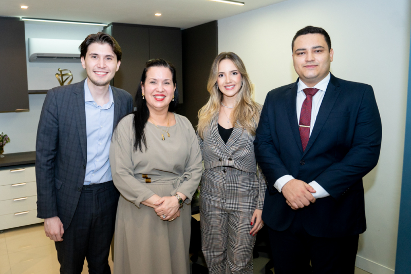 Novo capítulo - Mauro Liberato Filho e Doralúcia Azevedo inauguram escritório no Manhattan Square Garden, em Fortaleza