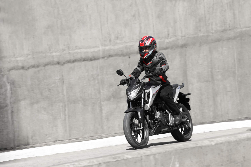 Honda Cb 300f Twister 2026 Mov (13)