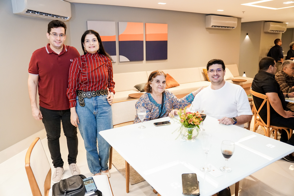 Igor Leite, Aline Pinheiro, Suerda Pinheiro E Edmilson Júnior