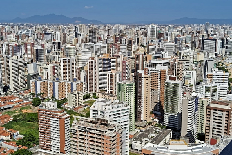 Preços dos imóveis sobem 0,54% em outubro e acumulam alta de 6,83% em 12 meses