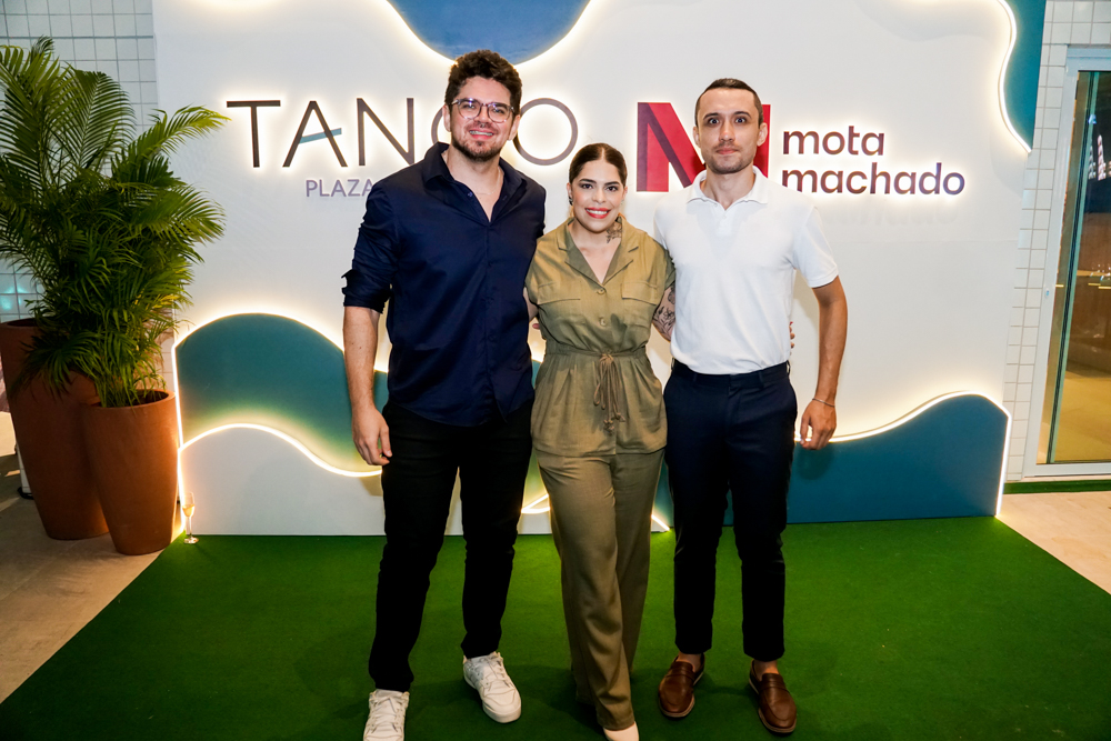 Johnnys De Carvalho, Maria Leal, Marcos Brendon (1)