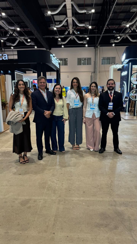 Júlia Abujamra, André Jucá Machado, Gyna Machado, Roberta Picanço E Allan Victor No Congresso Da Sbo Em Salvador