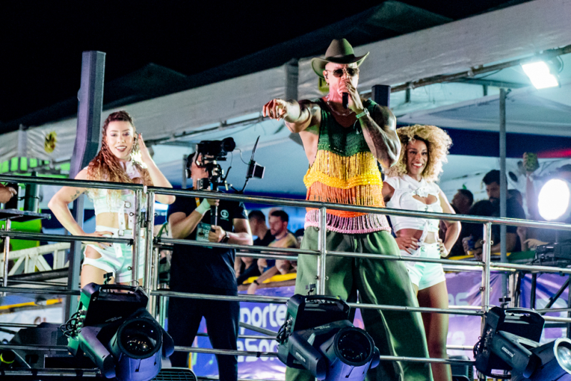 Terceiro dia - Ivete Sangalo, Léo Santana e Bell Marques dão o tom do sábado no Fortal