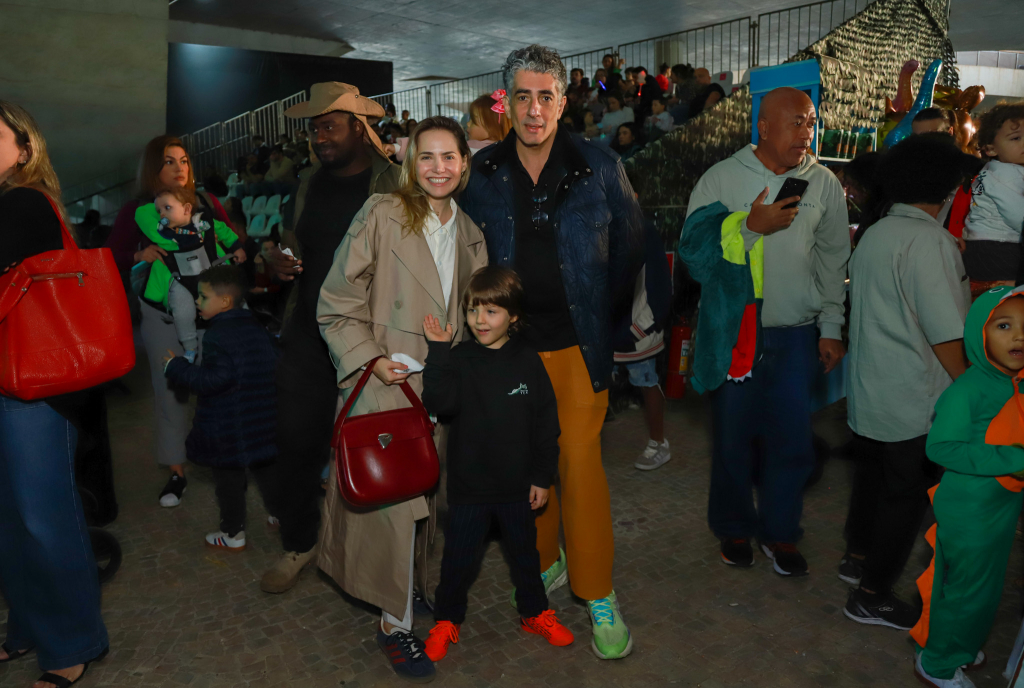 Letícia Colin E Michel Melamed Com Uri