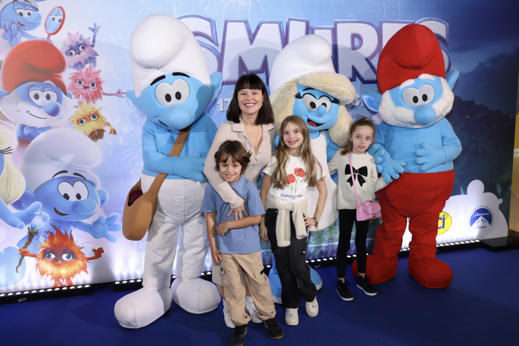 Mari Bridi E Família