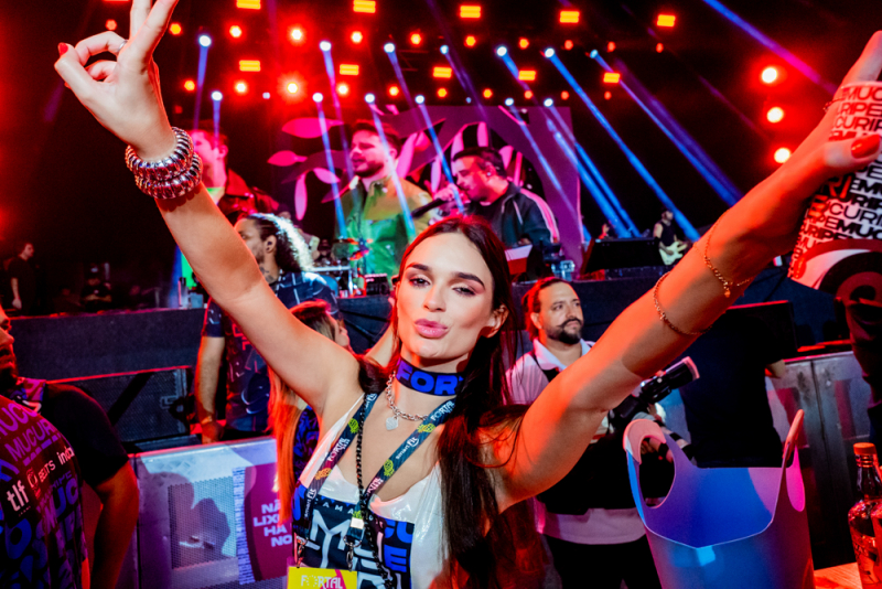 Curto-circuito - Primeira noite do Fortal 2025 reúne blocos com Bell Marques, É o Tchan, Xanddy e Rafa & Pipo