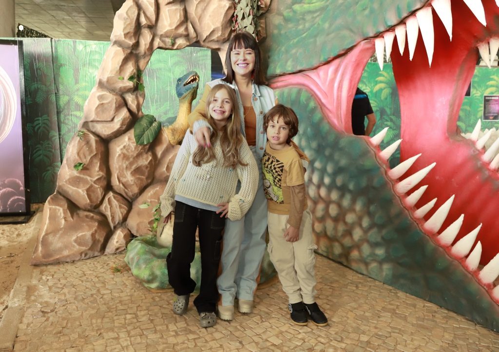 Mariana Bridi E Os Filhos