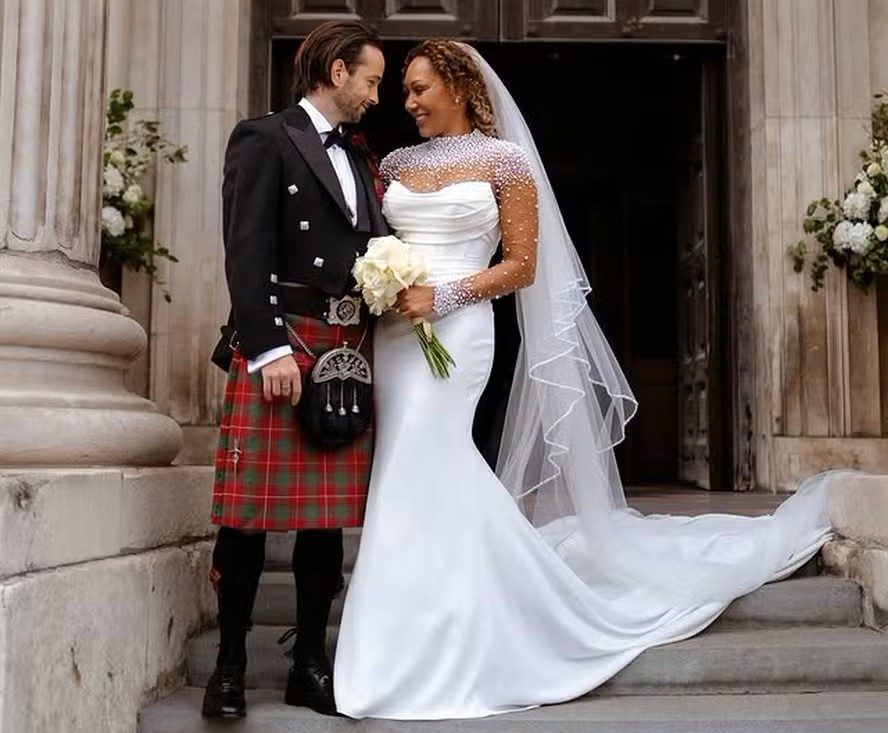 Officialmelb 515440479 18512004670057029 2233576567846053681 Na