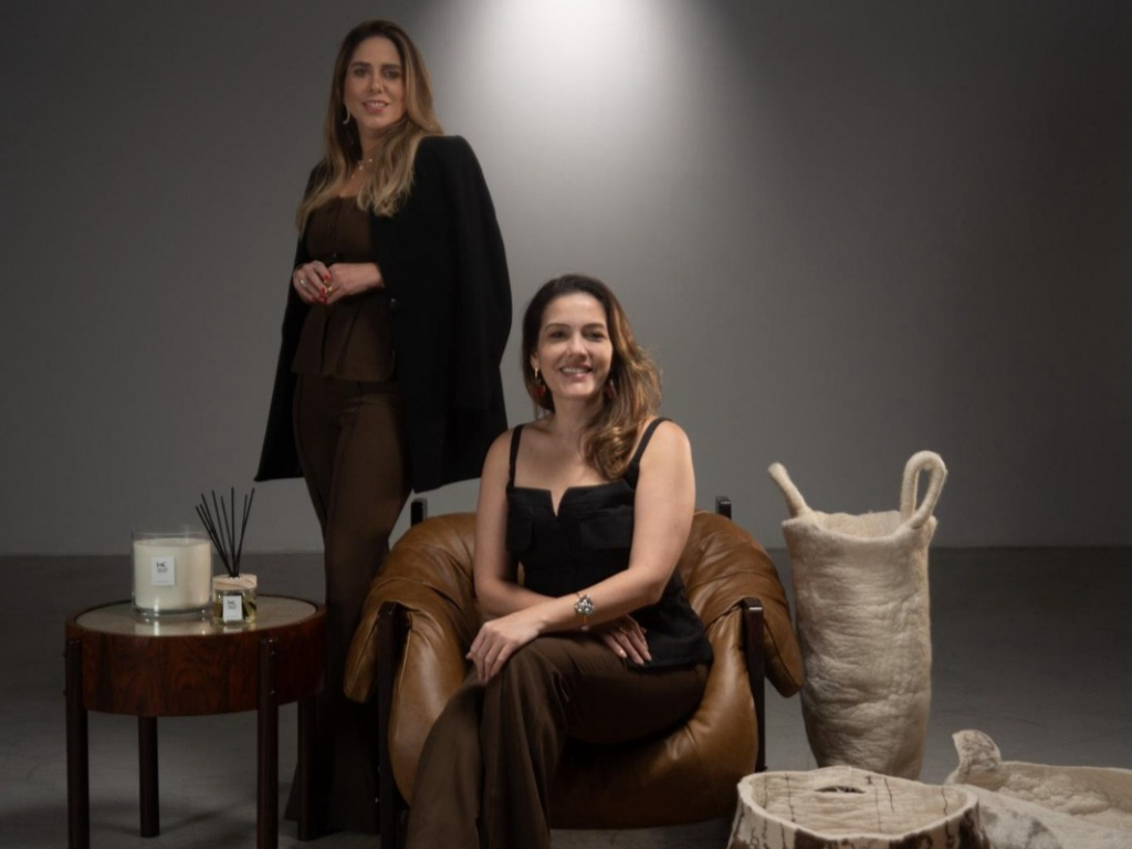 Rebecca Bastos E Luana Arruda