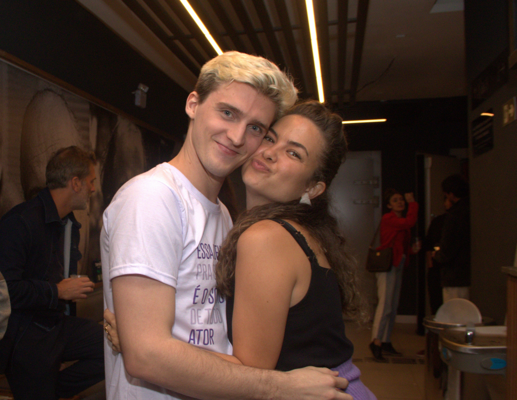 Rodrigo Cavalini E Lua Blanco