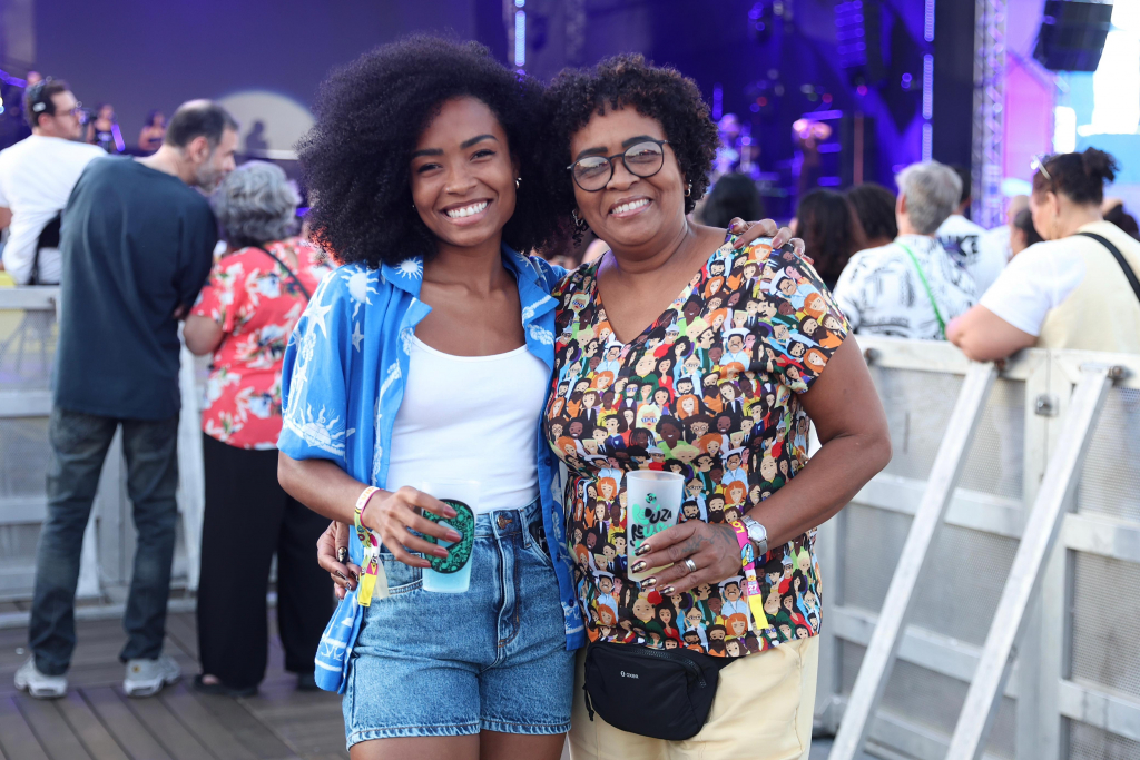 Sarah Fonseca E Sua Mãe