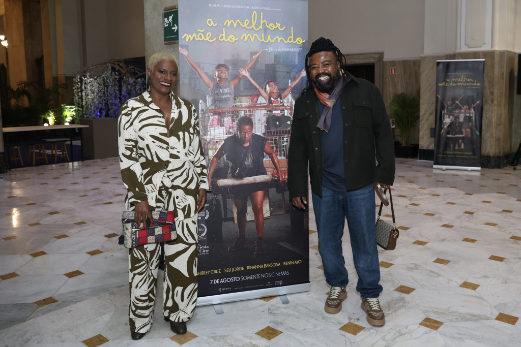 Shirley Cruz E Rodrigo França