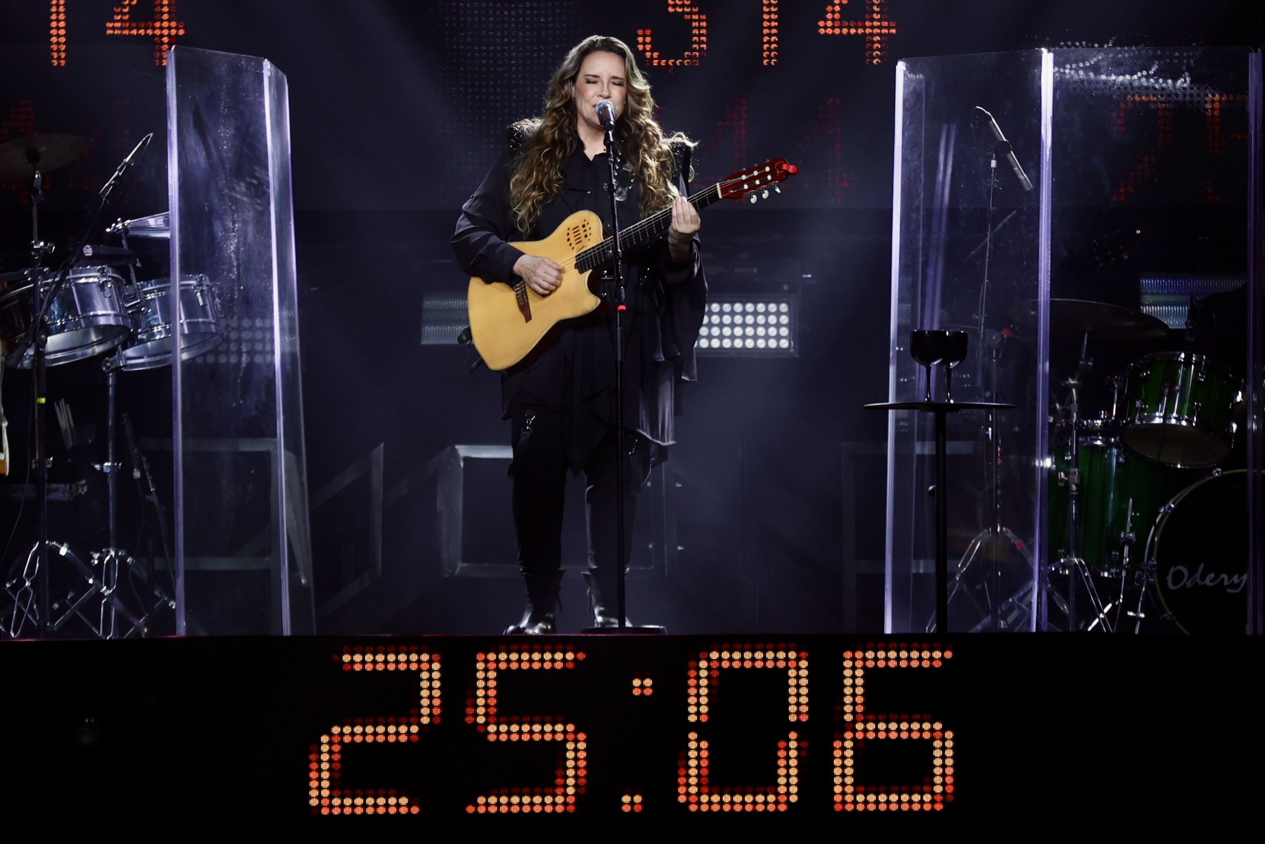 Turnê “25 Anas”: Ana Carolina celebra nova era e apresenta EP inédito no Rio de Janeiro Turnê “25 Anas”: Ana Carolina celebra nova era e apresenta EP inédito no Rio de Janeiro